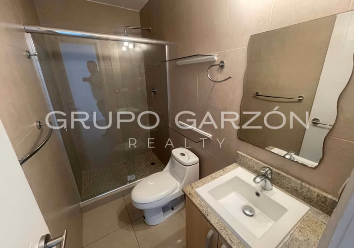 Venta de apartamento en Condado del Rey (PH Rokas)