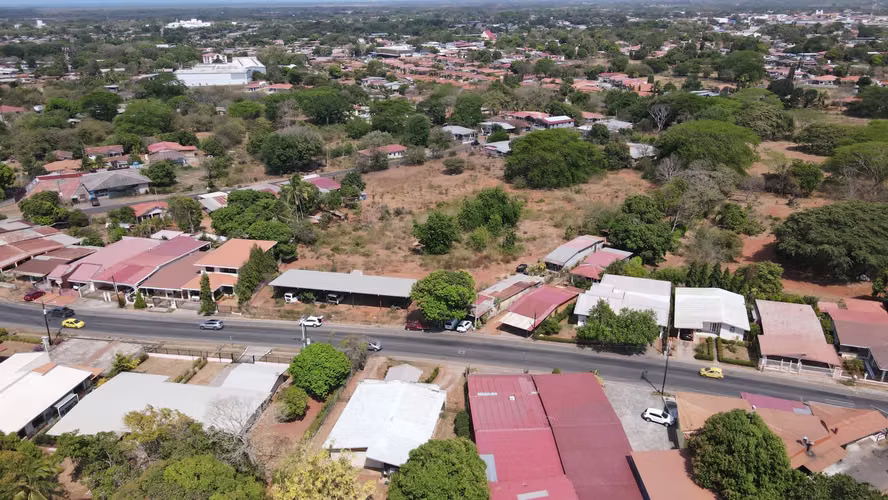Vendo lote de 13,937 mt2 en Monagrillo, Ciudad de Chitré