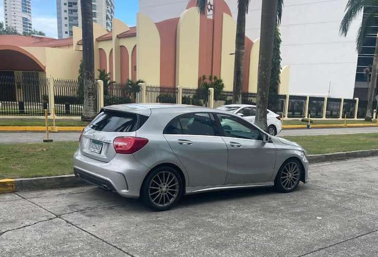 Mercedes Benz  A 200 kit AMG