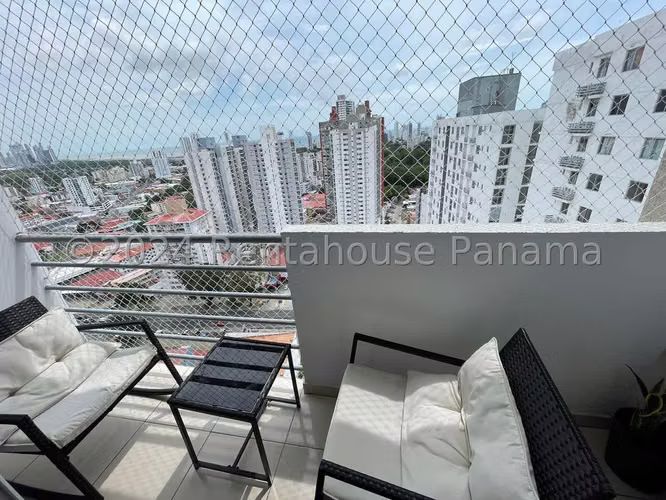 Venta de Apartamento de 100 m2 en PH Sabana Tower, Carrasquilla 25-228GG