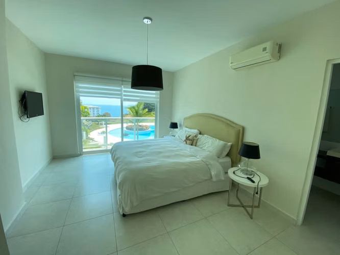 Venta de Espacioso Apartamento en Playa Bijao