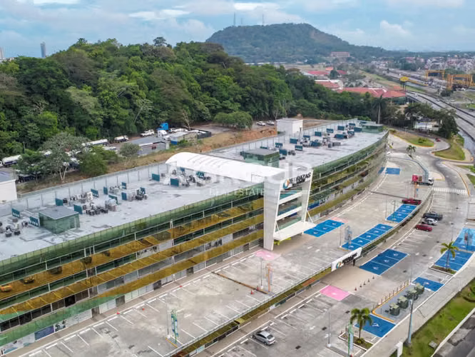 TERRAZAS DE ALBROOK - Albrook - Commercial Space For Sale