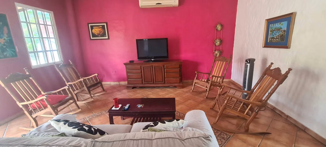 VENDO CASA. ESPAVE. CAMPO. PLAYA. CORONADO.