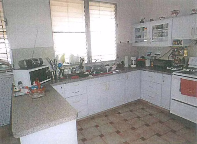 SE VENDE CASA UNIFAMILIAR EN VILLA LILLA - Imagen 5