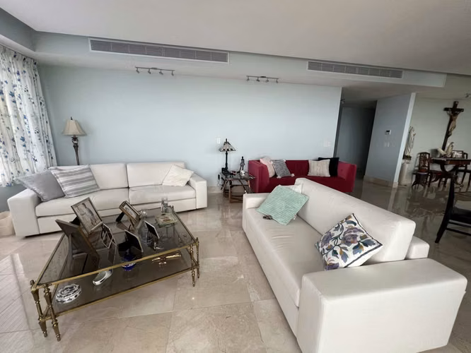Venta de Apartamento en PH Greengarden – Santa María