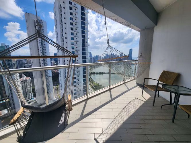 Venta de apartamento en Avenida Balboa - Yacht Club
