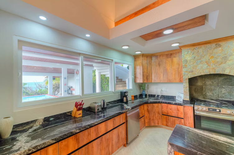 Venta de casa en Pedasi - Costa Pedasi
