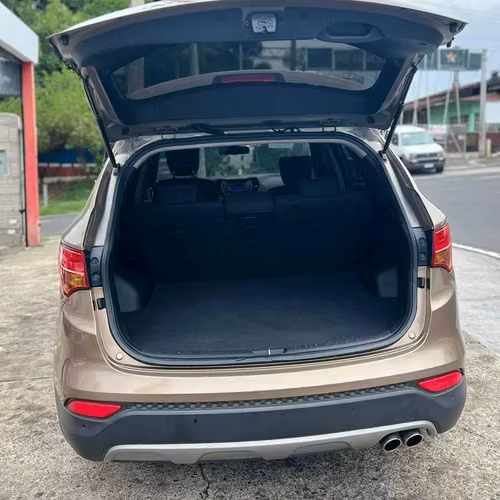 Hyundai Santa Fe 2013