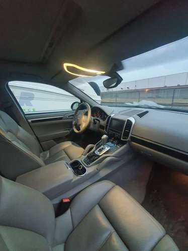 VENDO PORCHE CAYENNE 2013 EN EXCELENTES CONDICIONES - Imagen 3