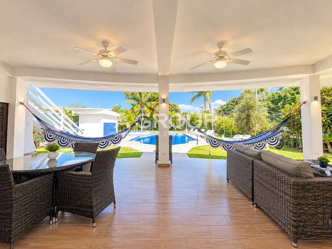 Se alquila Corto Plazo Por Noche - Casa De Playa en Coronado a pasos del mar