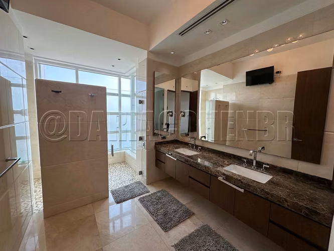 Vendo Apto / Ave. Paseo del Mar / PRIMERA LÍNEA VISTA AL MAR - Imagen 8