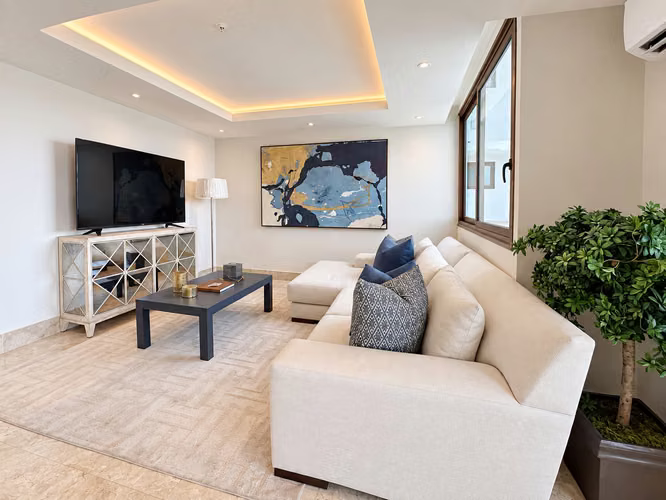PH The Colonial | Para estrenar, piso alto + vista abierta