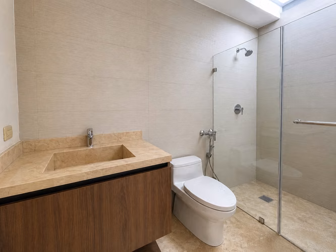 PARA ESTRENAR — PH The Colonial | 190 m² | Piso alto | Vista abierta | 3 parking | $579,800