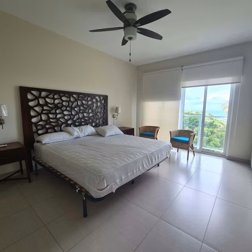 VENDO APARTAMENTO. BIJAO. QUARRY HEIGHT. PLAYA. GOLF. PADEL.
