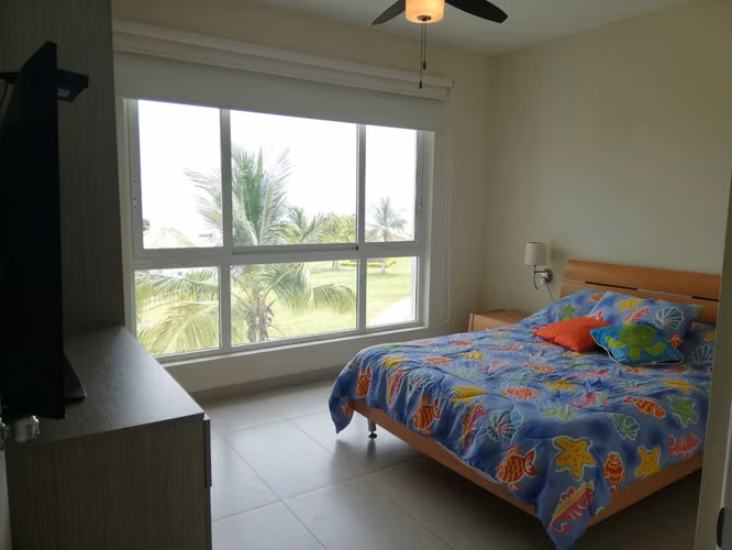 VENDO APARTAMENTO. BIJAO. QUARRY HEIGHT. PLAYA. GOLF. PADEL.