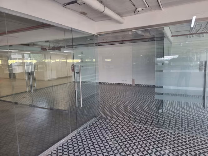 Alquiler de Oficina / Local en Costa del Este, Dream Plaza, 77m2