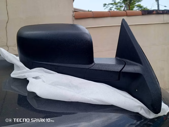 RETROVISOR DE DODGE RAM