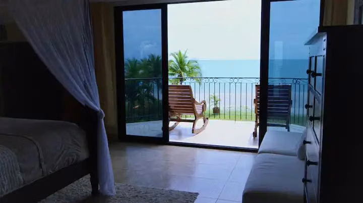 Alquiler de casa de playa frente al mar en Buenaventura Resort