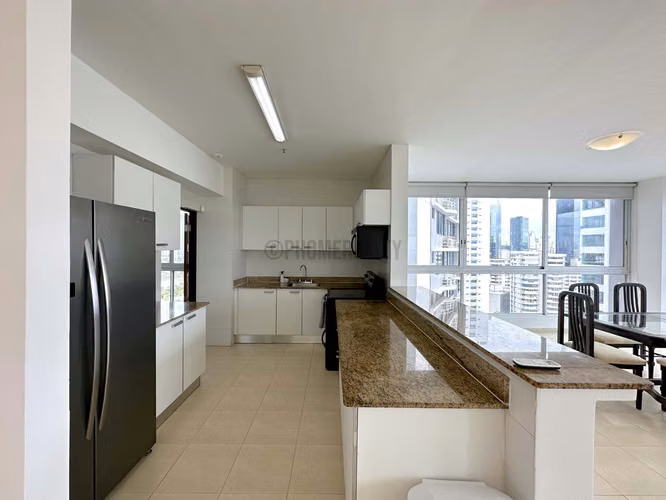 Apartamento de 1 recamara para la venta en Avenida Balboa