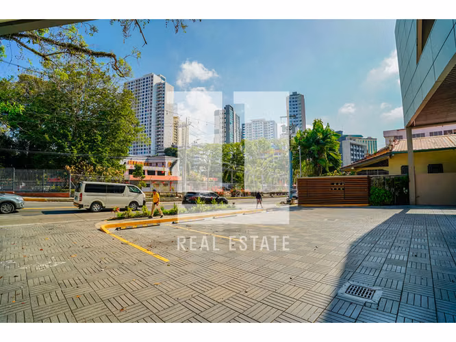 Se vende Plaza comercial entre el Cangrejo y la Cresta - Imagen 2