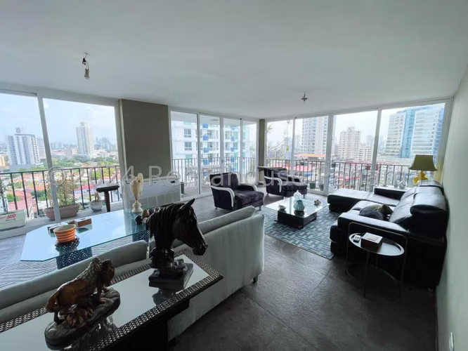 Venta de Apartamento de 275 m2 en PH Aileen, El Carmen 25-1256GG