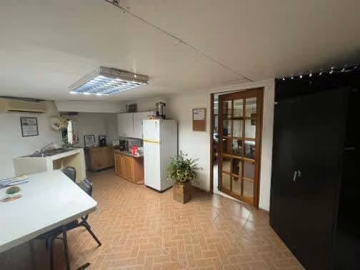 Se Vende Propiedad Comercial – Urbanización Los Ángeles