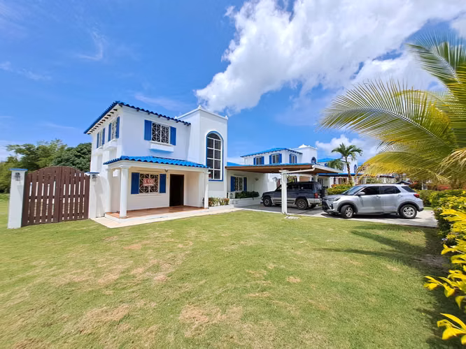 VENTA CASA PLAYA BLANCA RIO HATO PANAMA ID 7045