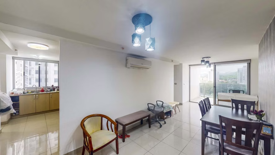 Sale of magnificent apartment in Rokas 6 – King's County