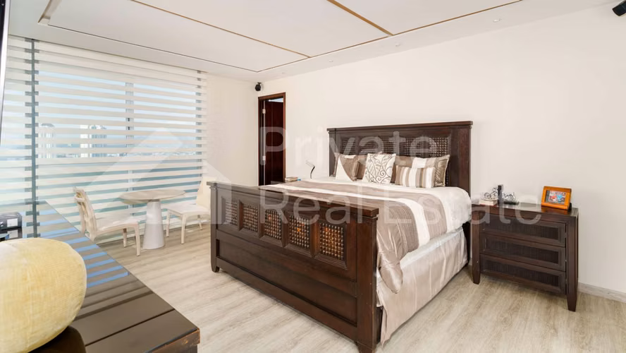 Venta de apartamento en Costa de Este, PH Latitud