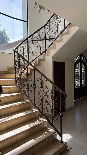 Venta de Casa en Llanos de Curundú Ancón