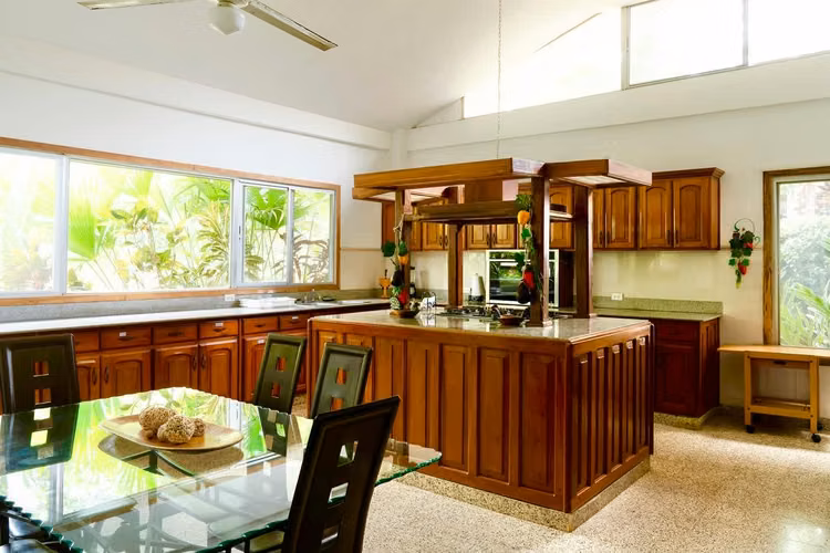 Casa en Complejo Cerrado en ambiente de finca en el mejor vecindario de Arraiján.