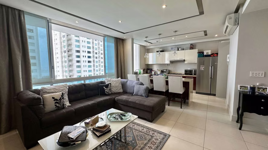 Apartment for sale in Costa del Este - Castellammare