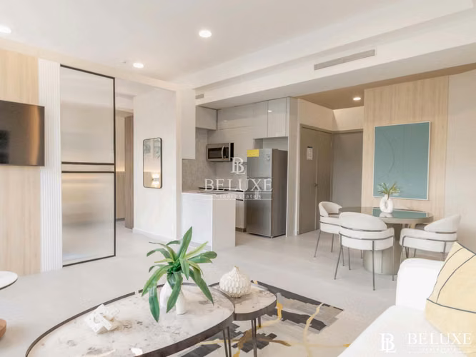 FOR SALE: FURNISHED APARTMENT IN AVENIDA BALBOA - PH SEASIDE HOUSE