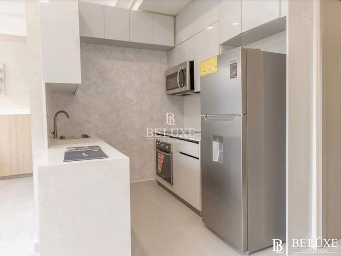 VENDO APARTAMENTO AMOBLADO EN AVENIDA BALBOA PH SEASIDE HOUSE (P)