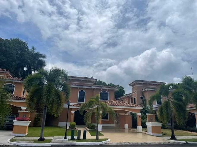 Venta casa en Clayton - Imagen 12