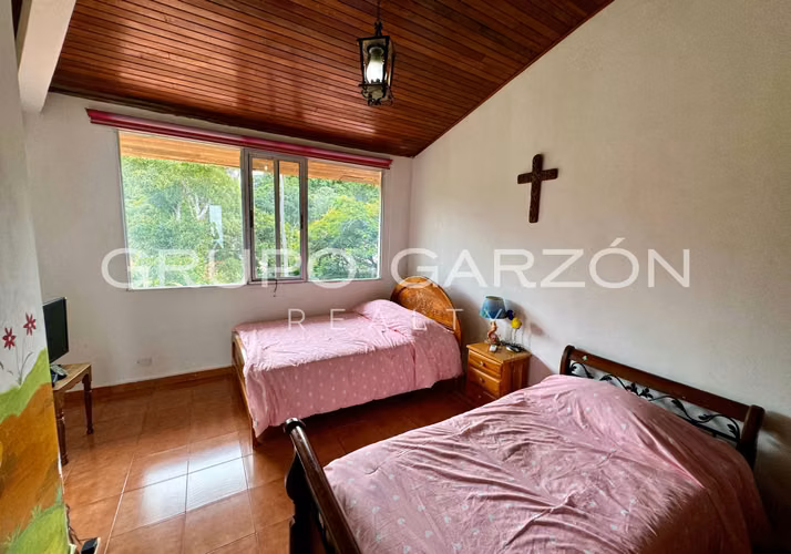 Venta de casa en Playa Blanca (Villa Las Leonores)