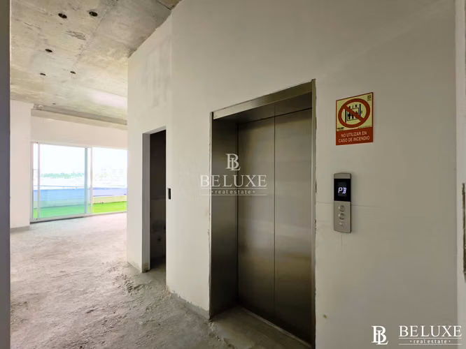 VENDO APARTAMENTO CON PISCINA PRIVADA EN OCEAN REEF ISLAND (5)