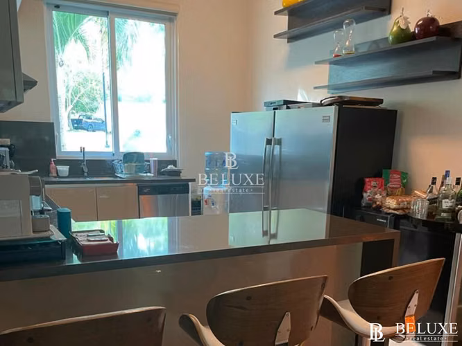 VENTA APARTAMENTO DE PLAYA, BIJAO PH BALBOA 5, PB (2)