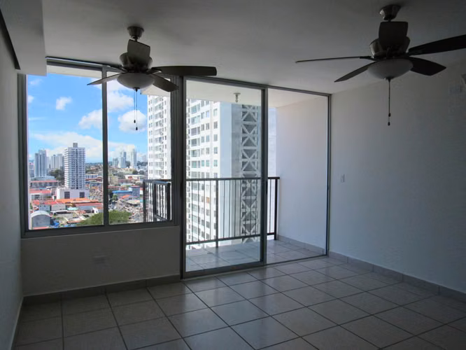 Venta de Apartamento en Parque Lefevre