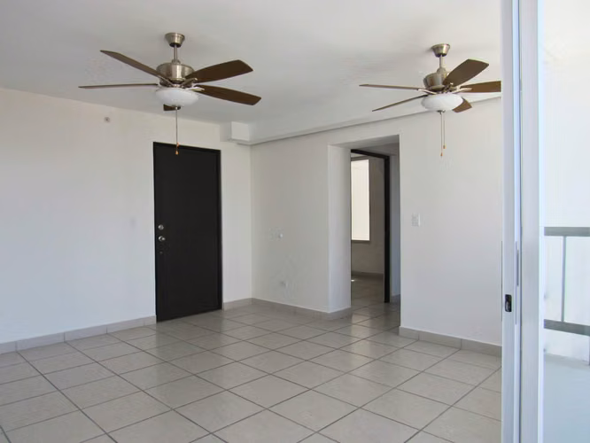 Venta de Apartamento en Parque Lefevre