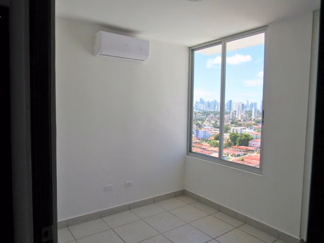 Venta de Apartamento en Parque Lefevre