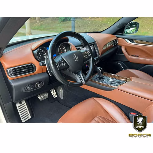 MASERATI LEVANTE 2017