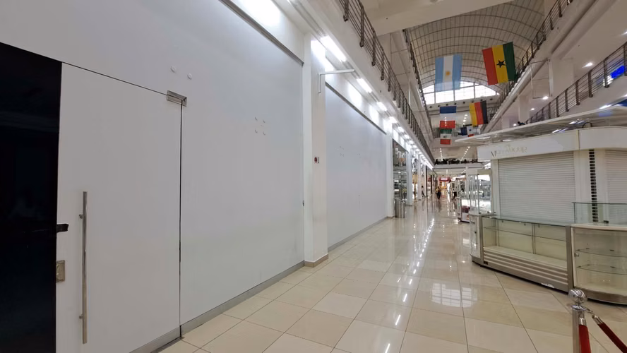 Se Alquilan locales comerciales en Los Andes Mall