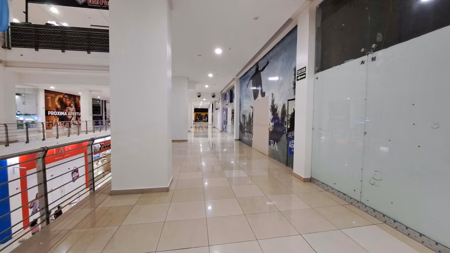 Se Alquilan locales comerciales en Los Andes Mall