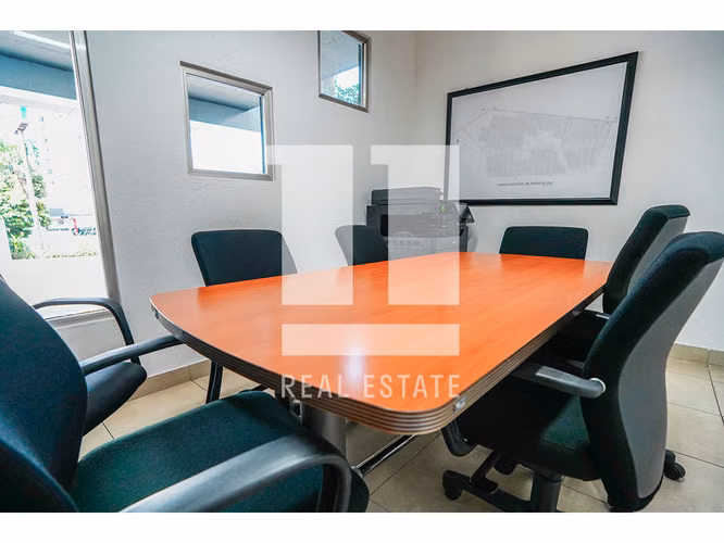 Se vende edificio en Calle 50 - Imagen 6