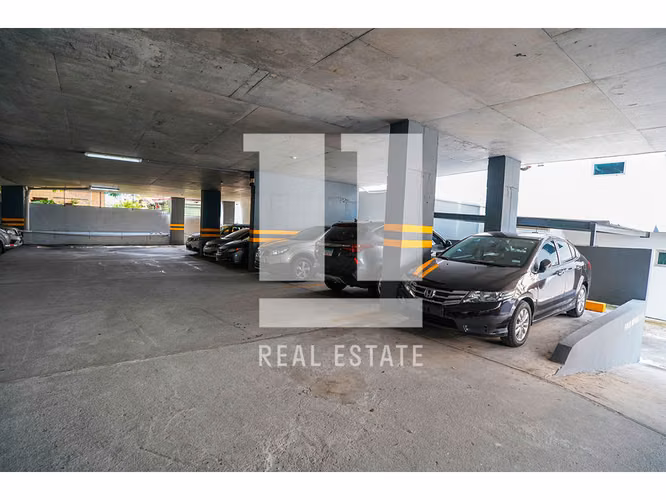 Se vende edificio en Calle 50 - Imagen 8
