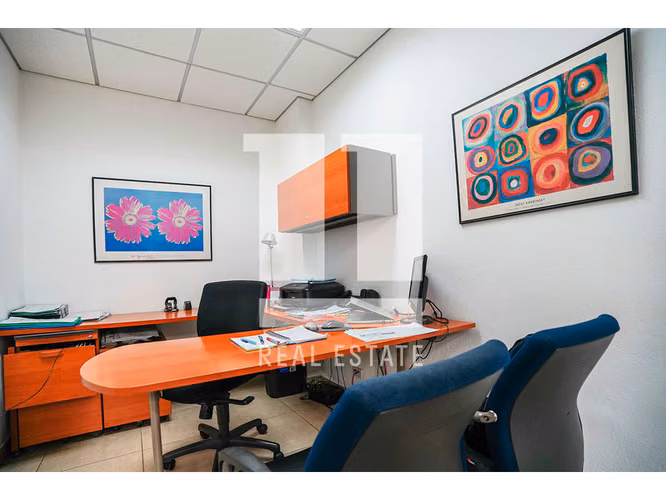 Se vende edificio en Calle 50 - Imagen 5