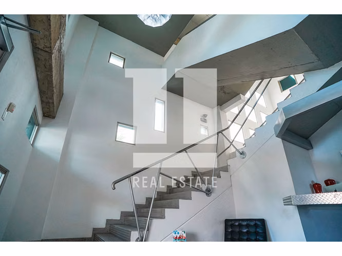 Se vende edificio en Calle 50 - Imagen 3