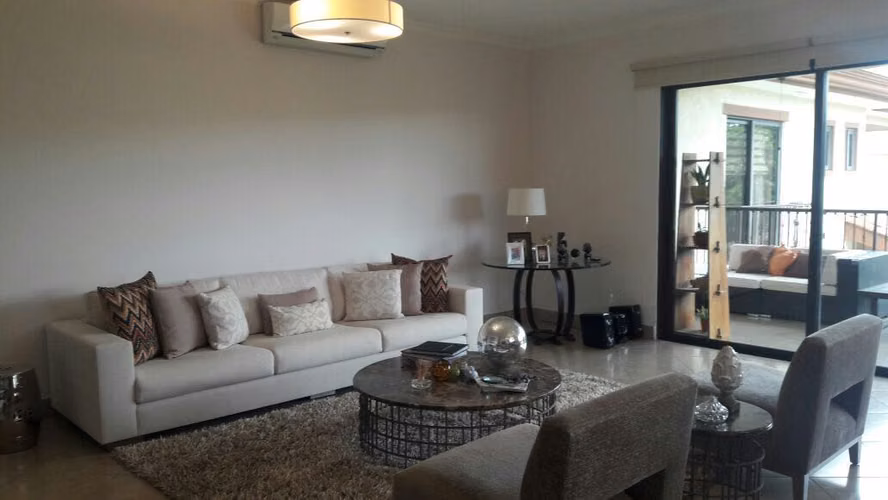 For sale apartment in Clayton