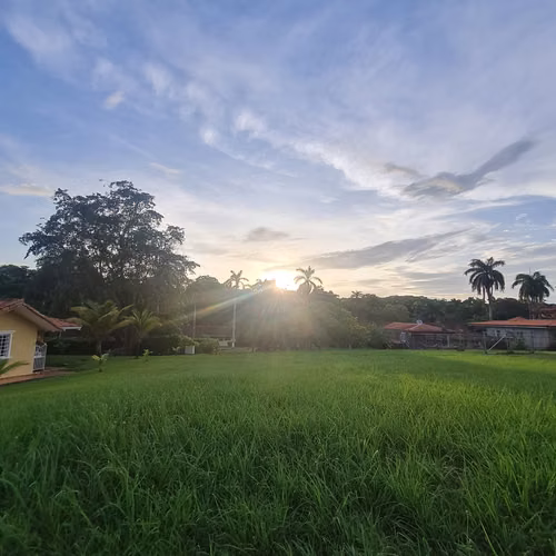 Panamá Pacífico Howard Lindo lote plano 925 m2.
